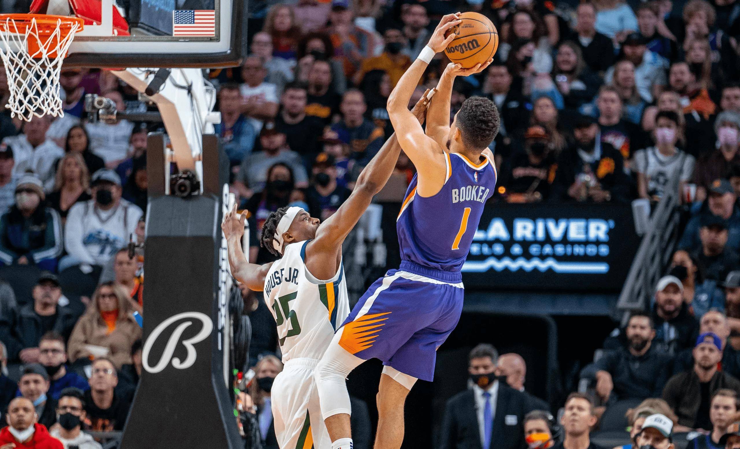 保持对赛道 保持对赛道