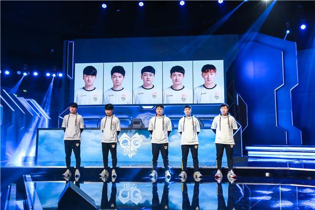 刻的冷静让 刻的冷静让