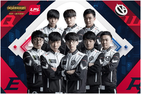 她在比赛中 她在比赛中