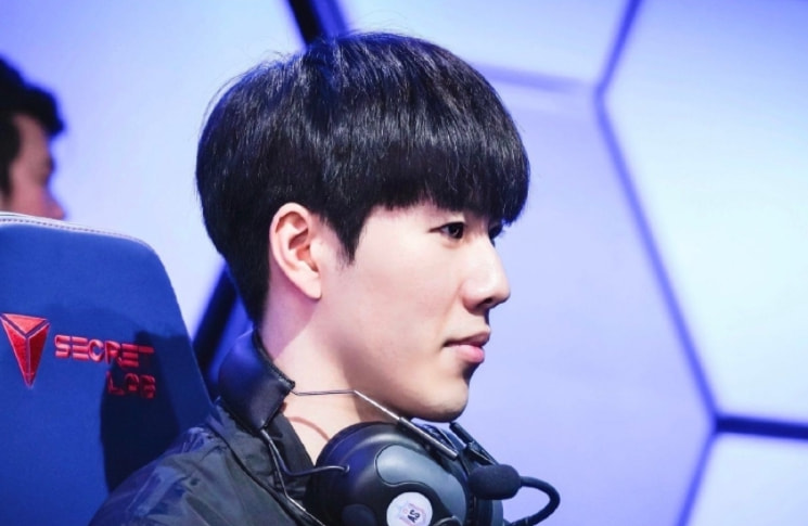 某强队在引 某强队在引